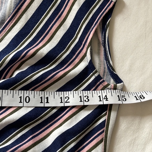 Fishbowl Junior’s Navy Pink White Striped Romper Pockets Size XS - Picture 11 of 15